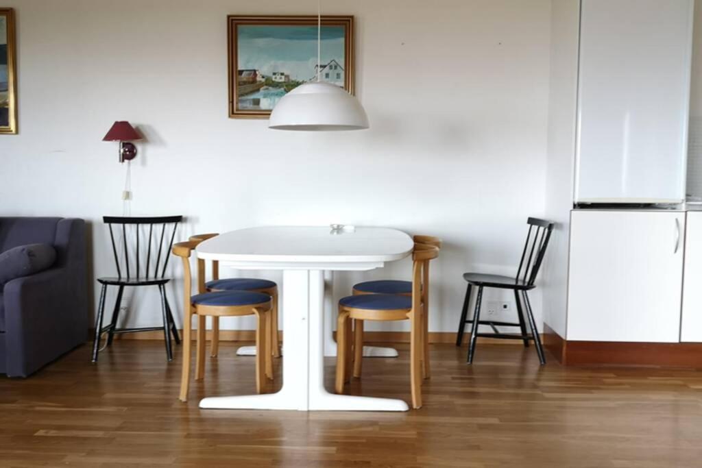 Large Apartment With Fabulous View Of Torshavn Luaran gambar