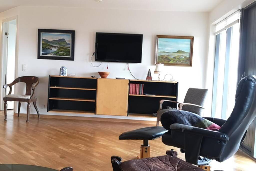 Large Apartment With Fabulous View Of Torshavn Luaran gambar